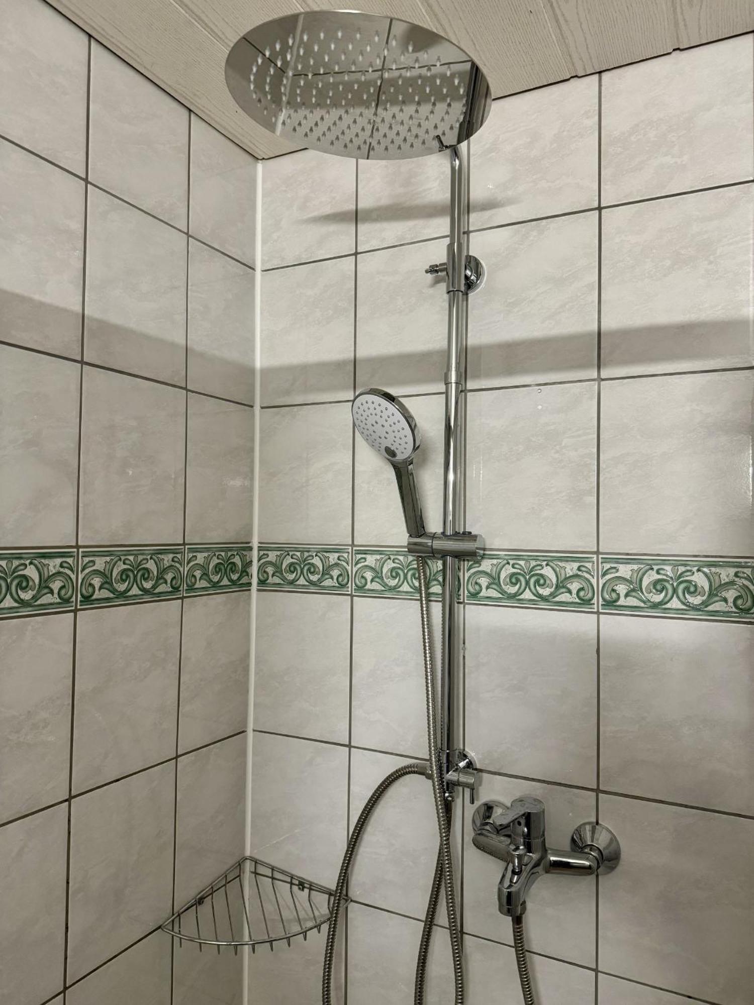 תיירזה Alpenlodge, Ferienwohnung 14 מראה חיצוני תמונה