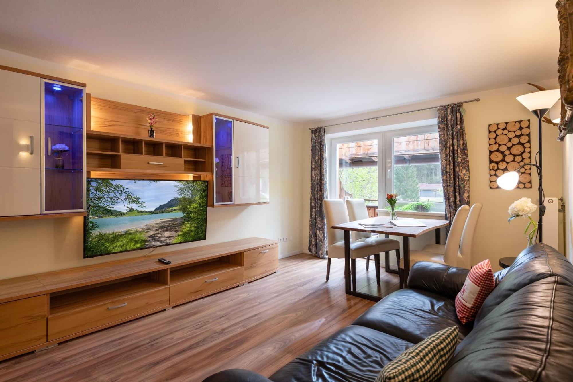 תיירזה Alpenlodge, Ferienwohnung 14 מראה חיצוני תמונה